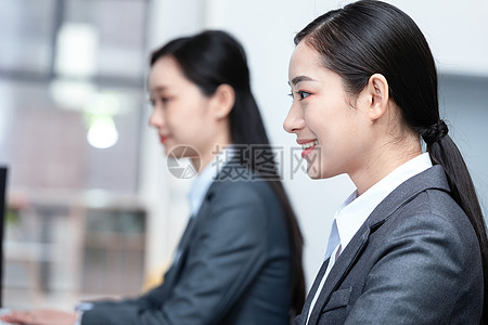 商務(wù)女性團(tuán)隊(duì) 專業(yè)商務(wù)服務(wù)的卓越力量